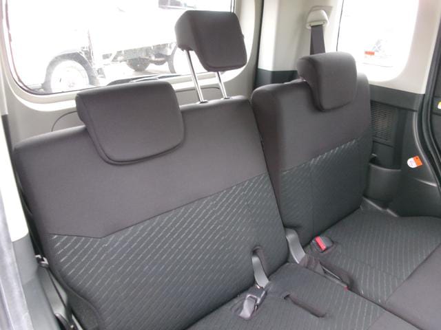 Toyota Roomy 2017